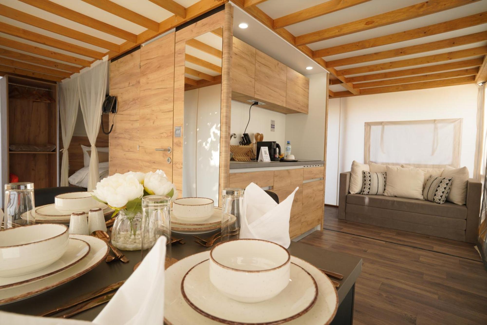 Bab Al Nojoum Hudayriyat Villas อาบูดาบี ห้อง รูปภาพ